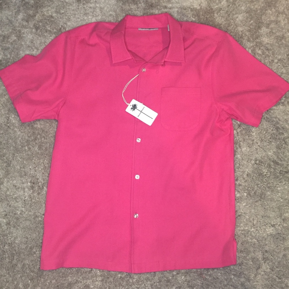 Pink Havana Breeze NWT Hawaiian button down shirt